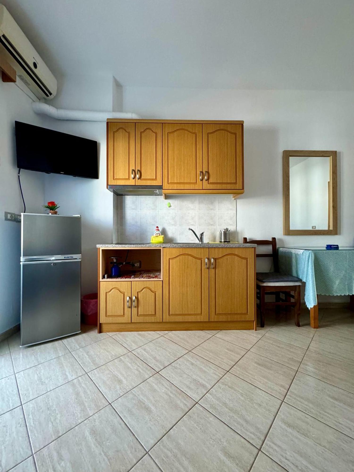 Villa Mihal Apartments Ksamil Buitenkant foto