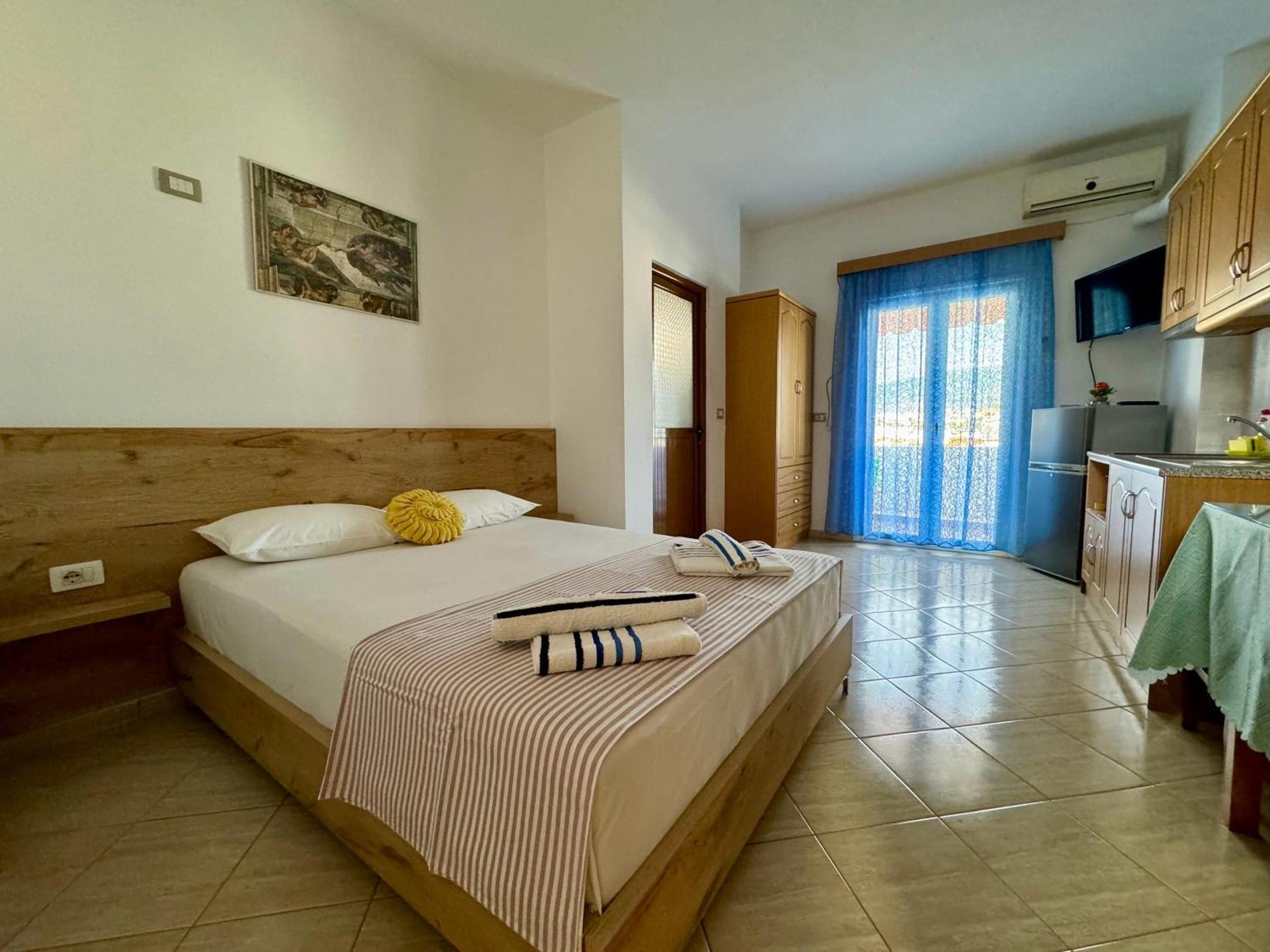 Villa Mihal Apartments Ksamil Buitenkant foto