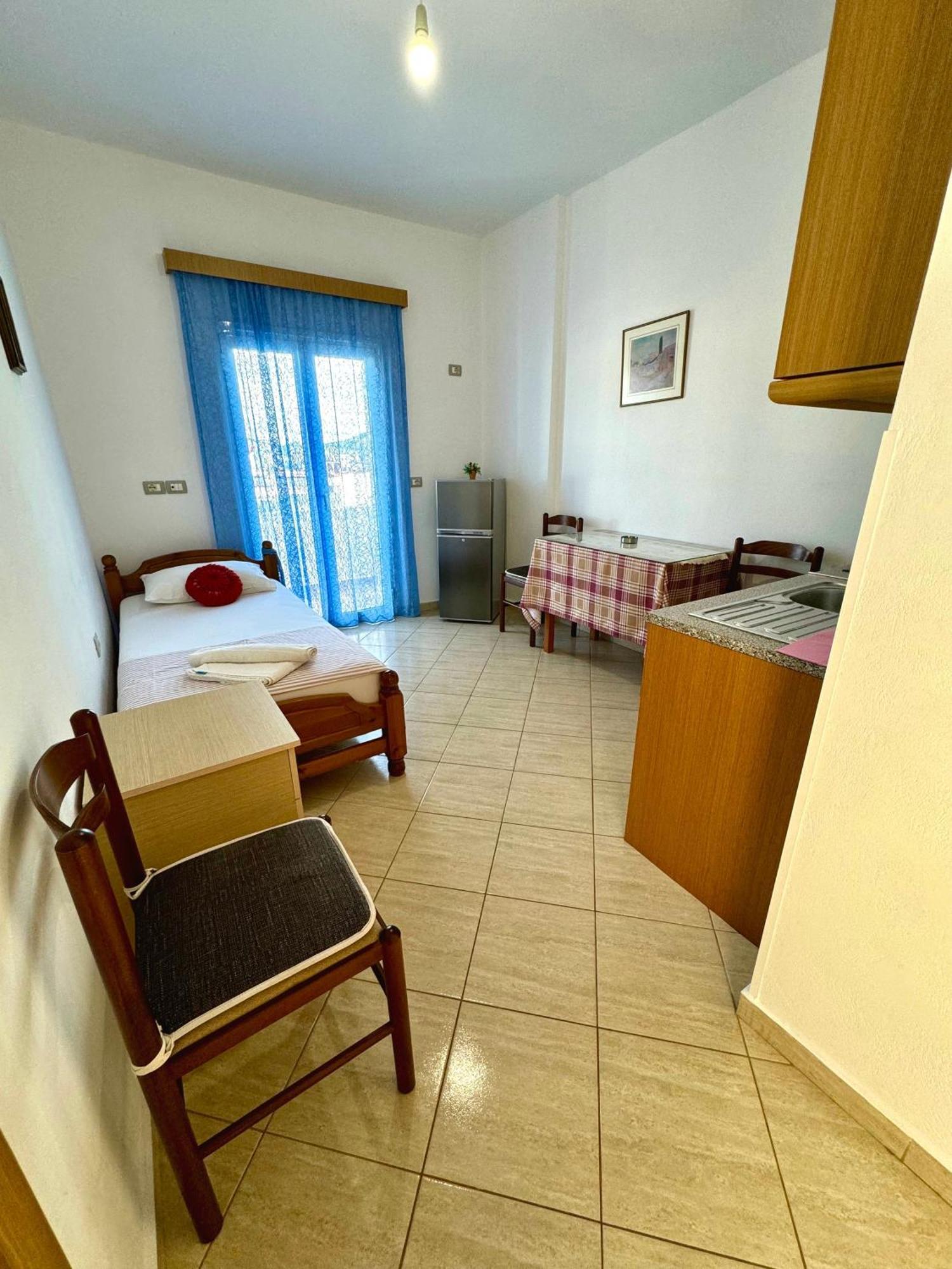 Villa Mihal Apartments Ksamil Buitenkant foto