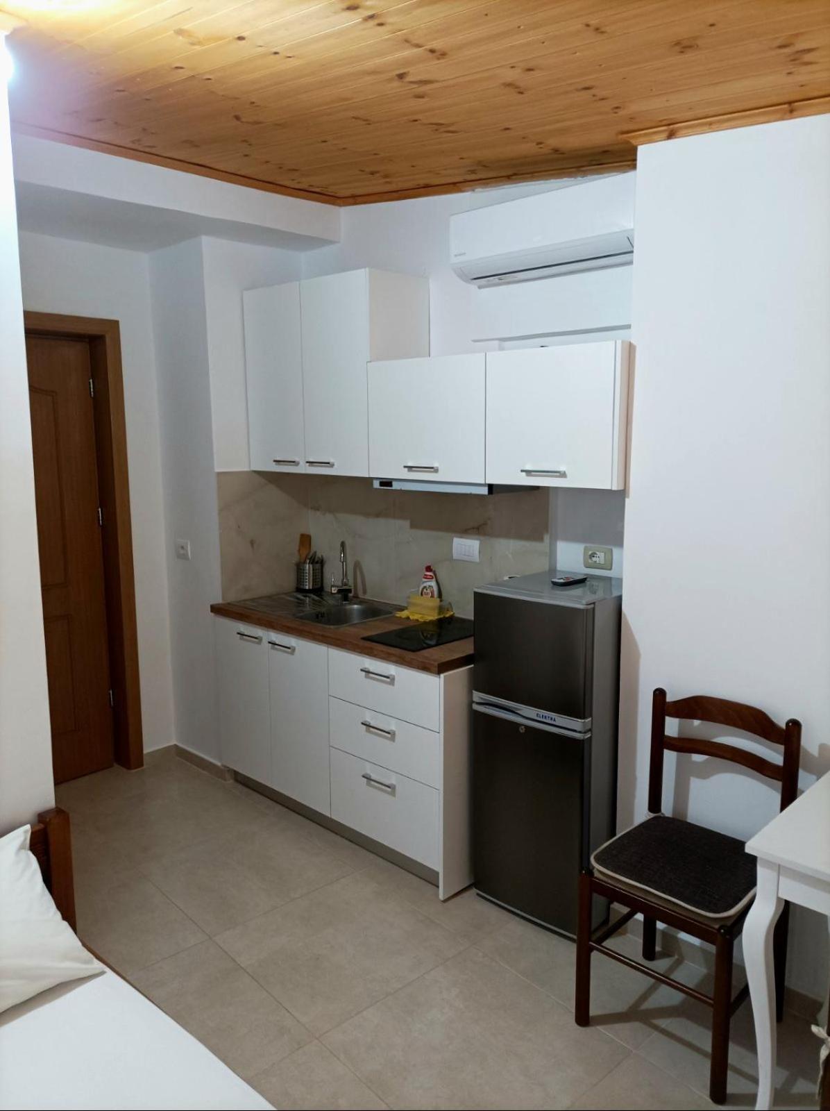 Villa Mihal Apartments Ksamil Buitenkant foto