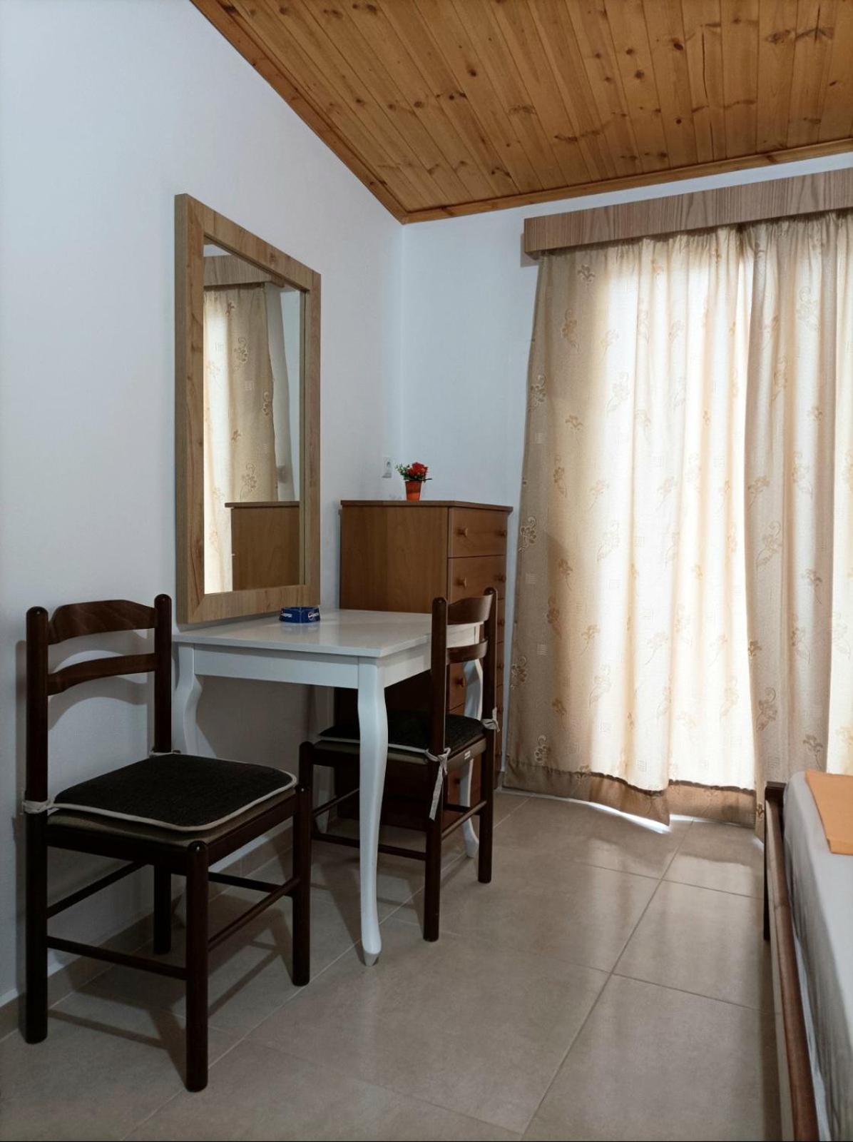 Villa Mihal Apartments Ksamil Buitenkant foto