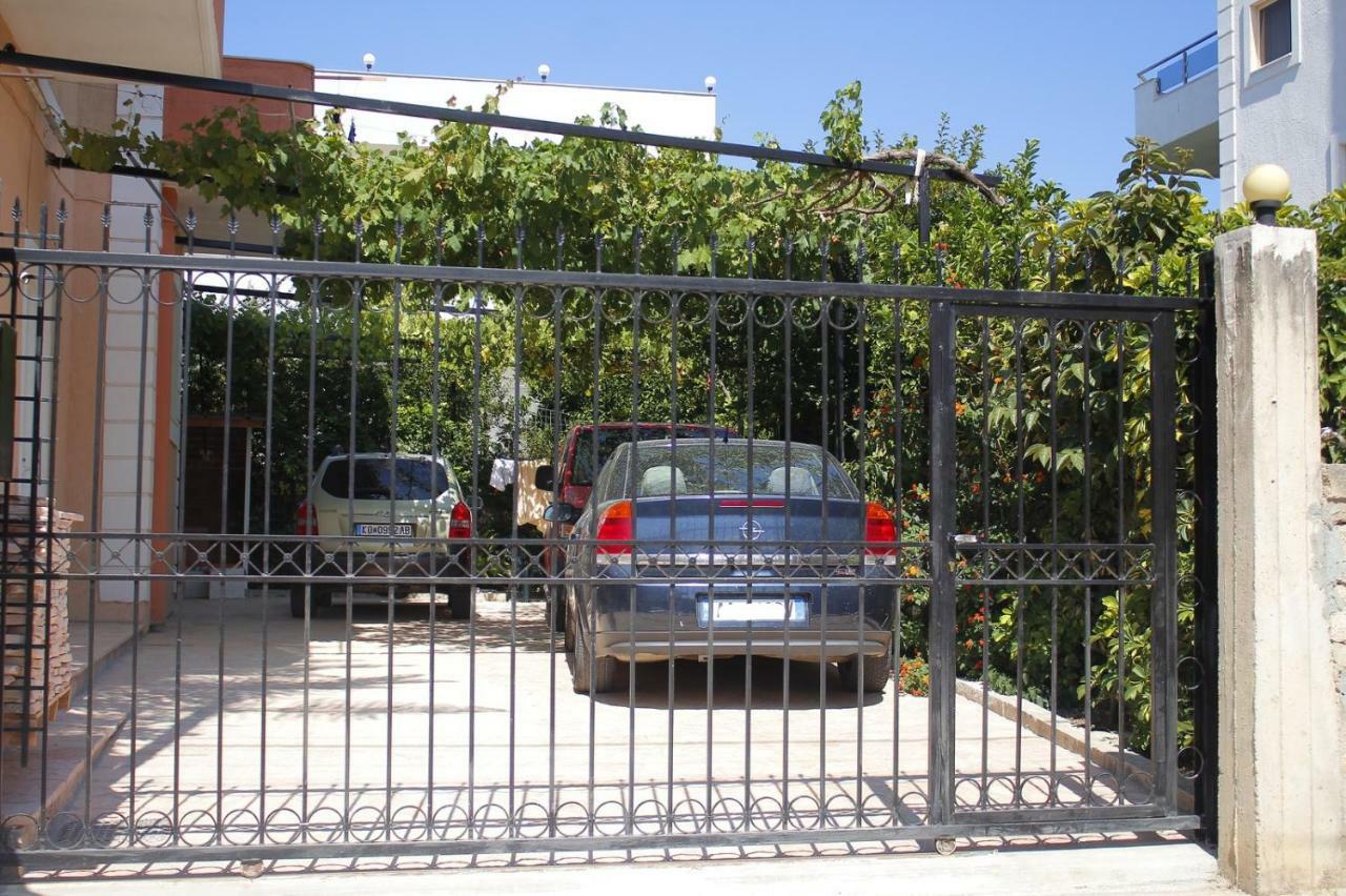 Villa Mihal Apartments Ksamil Buitenkant foto